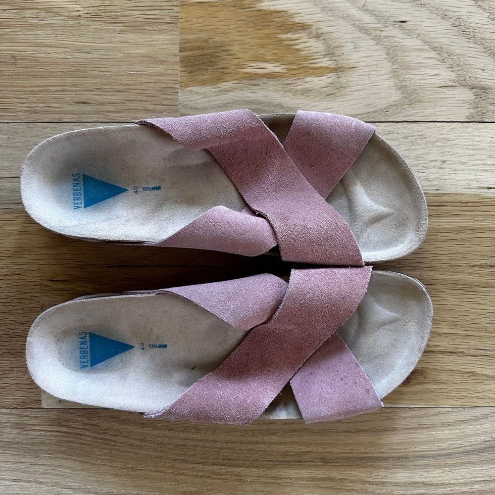 Verbenas made in Spain size 40 suede slides